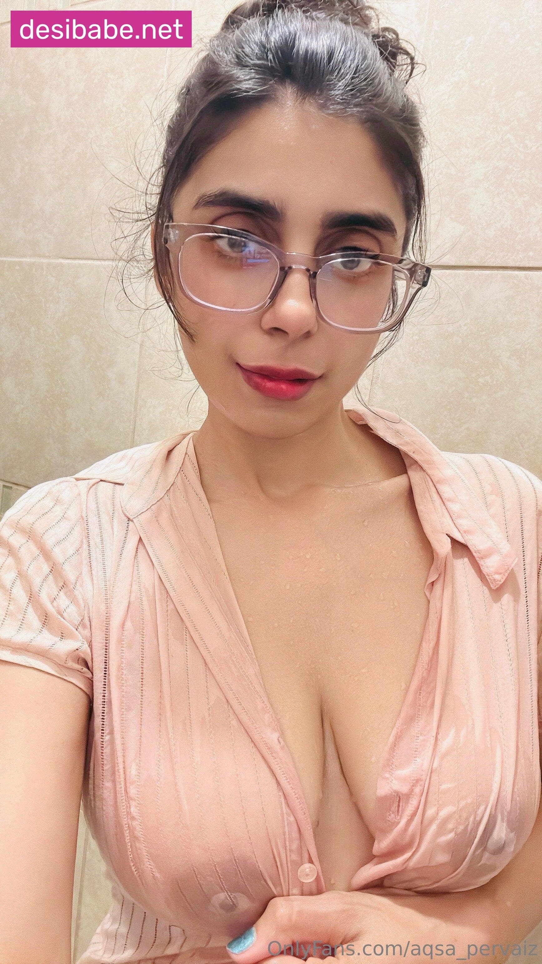 Image of Famous Onlyfans Model Aqsa Pervaiz Leaked Nudes First Time Tight Boobs And Pussy Reveal