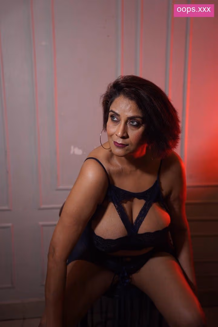 Image of Horny Famous Sexy Milf Sanchita Sajjan Leaked Nipples See-Through Pics