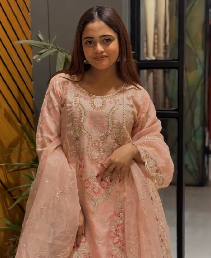 Horny Sexy Instagram Influencer Jannat Toha Fucking Hard By Her Boyfriend And Moaning Loudly Leaked Clip