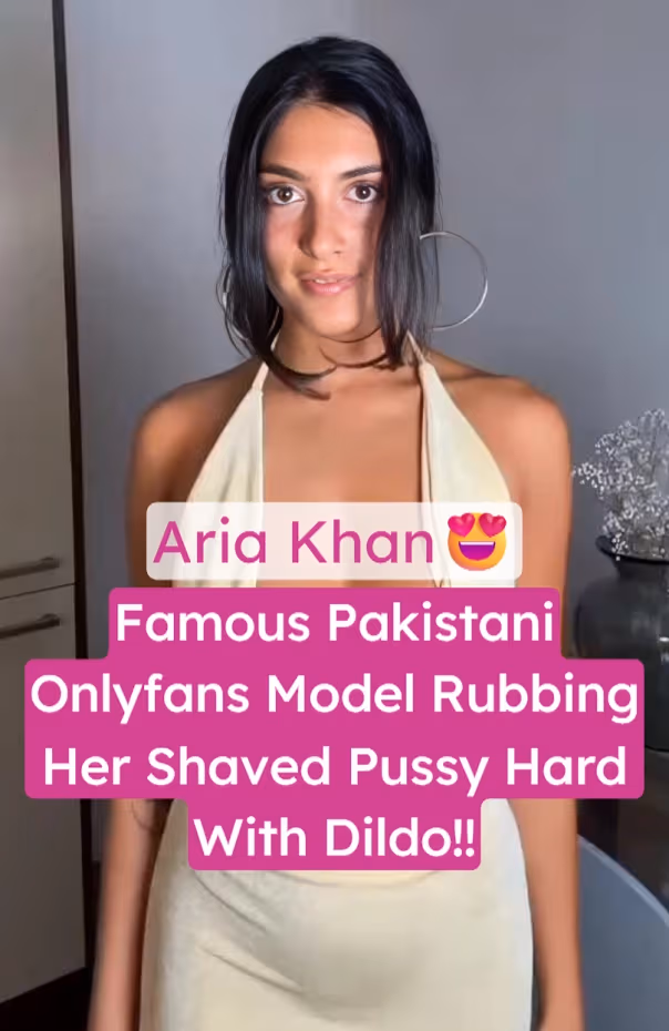 Famous Pakistani Onlyfans Model Aria Khan Leaked Video Masturbating With Dildo